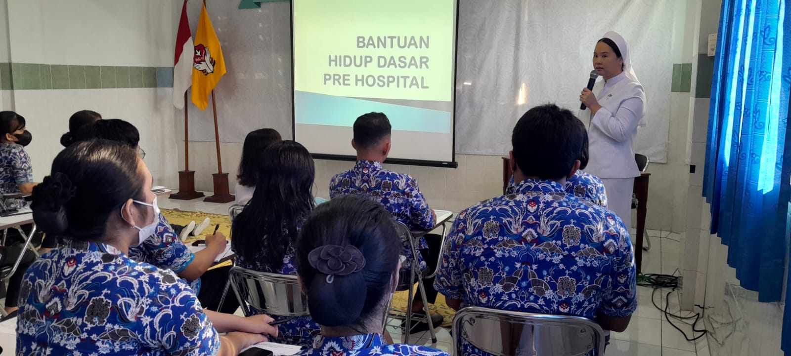 Pelatihan Bantuan Hidup Dasar Bagi Awam & Tim Medis