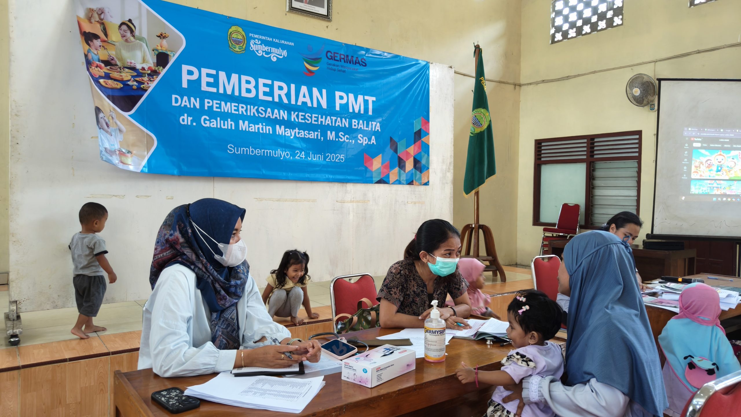 Edukasi Polio dan Pemeriksaan Balita di Posyandu Sumbermulyo
