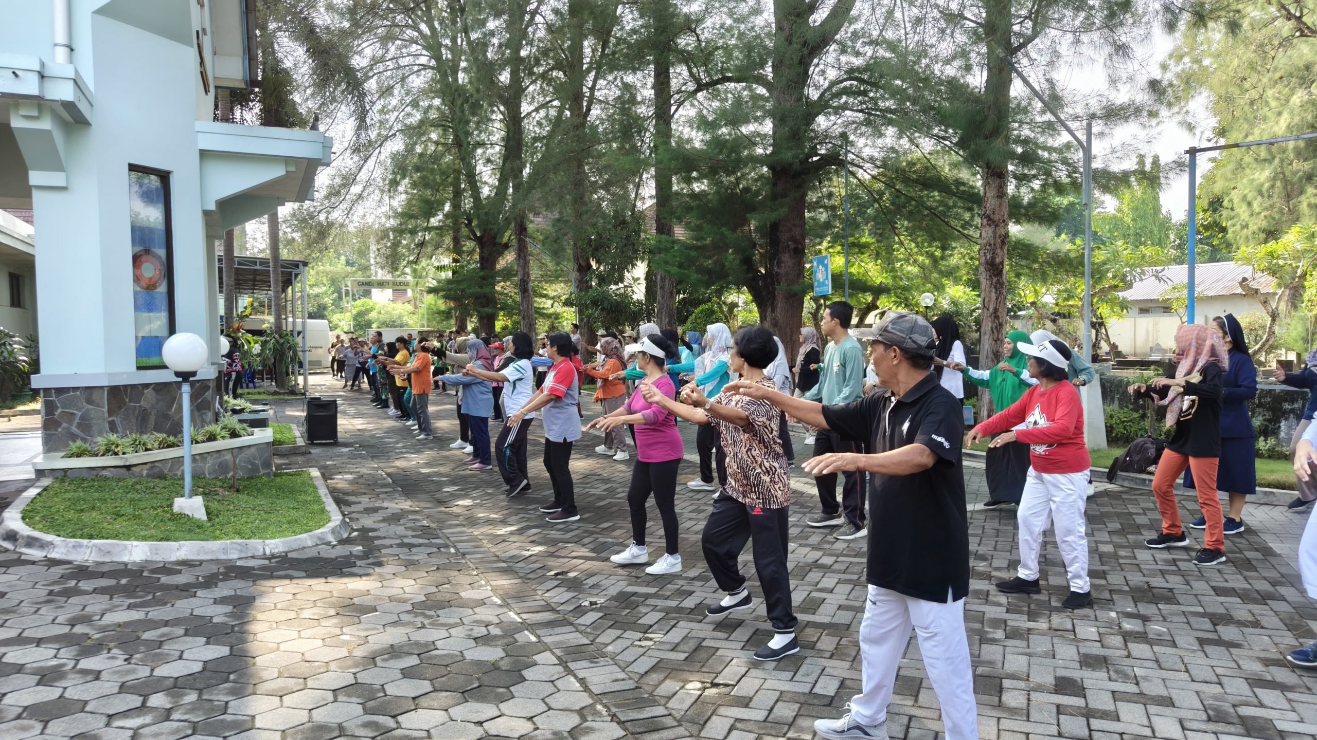 Senam Lintas Sektor Bambanglipuro